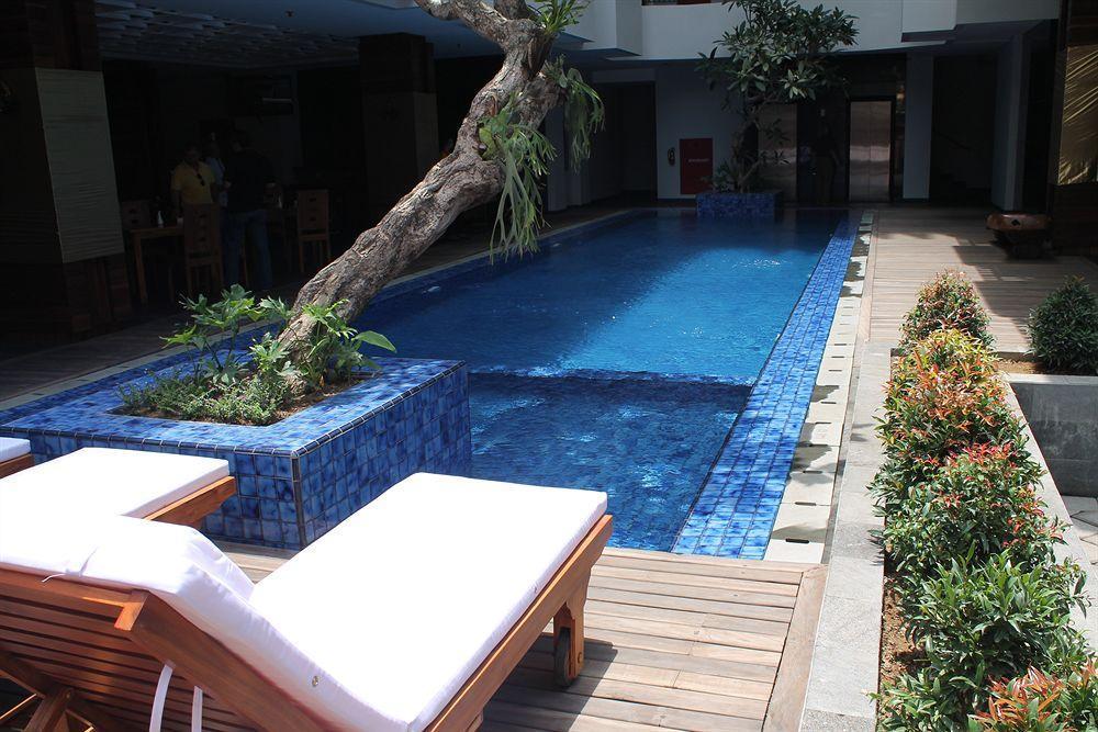Ping Hotel Seminyak Bali Exterior foto